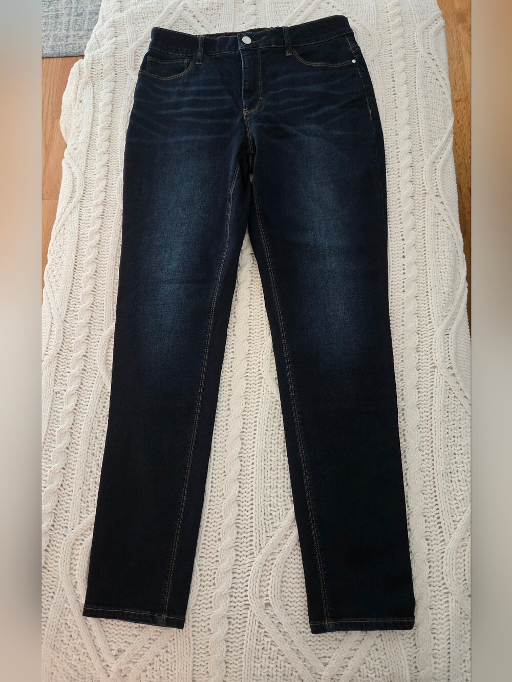 NWT White House Black Market Dark Blue Skinny Jeans 10R